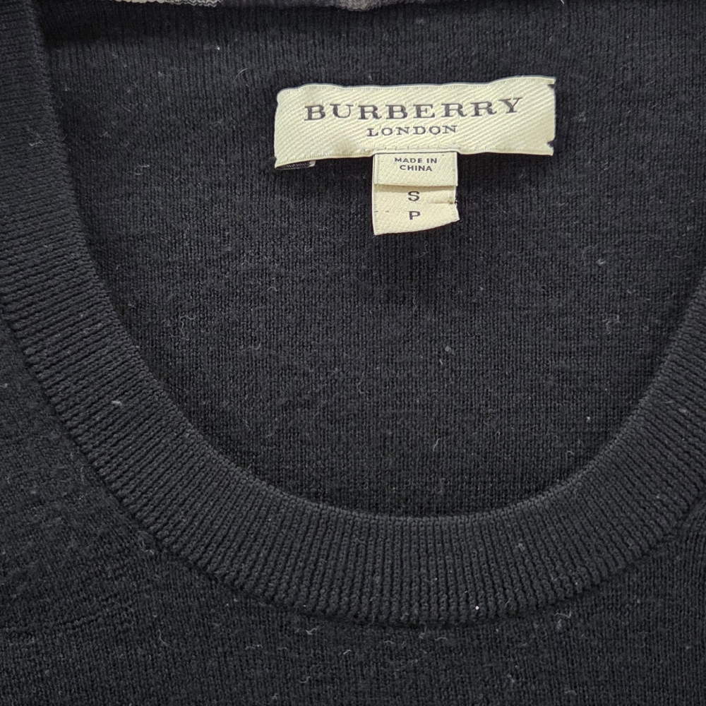 Burberry Ladied Black Crewneck Sweater